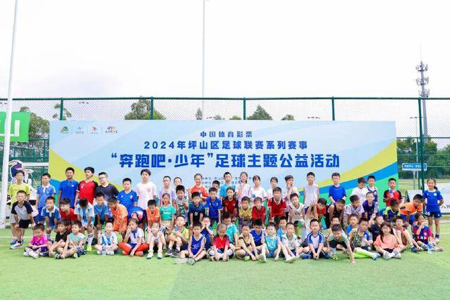马祖拉加冕最佳教练：从“愚蠢奖项”到团队荣耀！